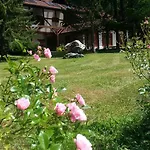 Villa Palenk Logar Valley Panzió