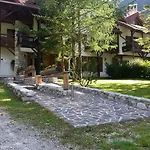 Panzió Villa Palenk Logar Valley